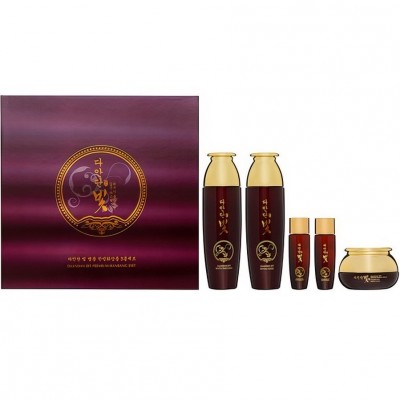 Набор для лица со стволовыми клетками Jigott Daandan Bit Premium Hanbang 3 Set